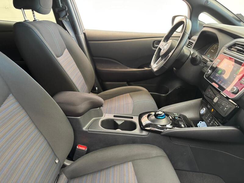 Nissan Leaf vaihtoauto