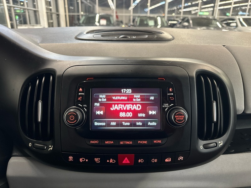 Fiat 500L vaihtoauto