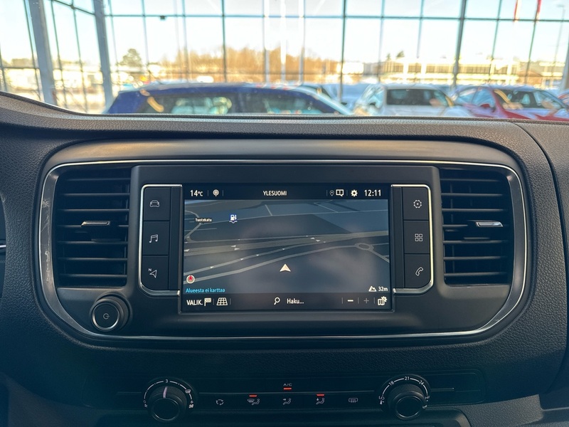 Opel Vivaro vaihtoauto