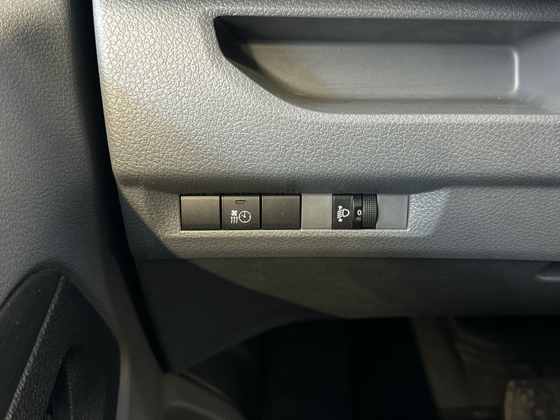 Opel Vivaro vaihtoauto