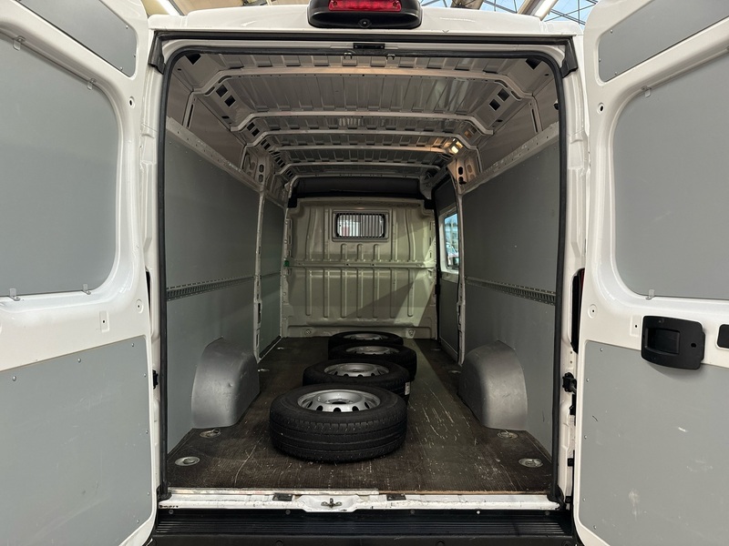 Peugeot Boxer vaihtoauto