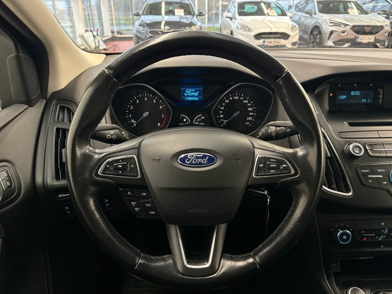 Ford Focus vaihtoauto