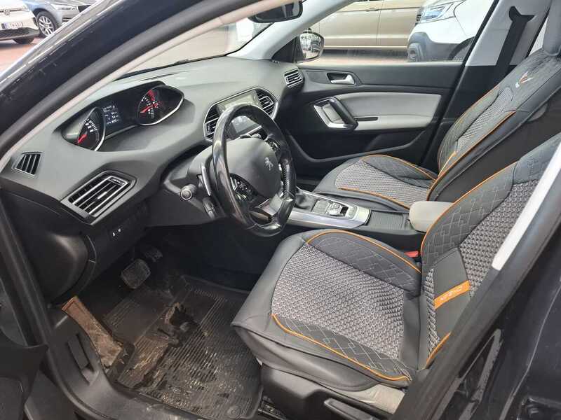 Peugeot 308 vaihtoauto