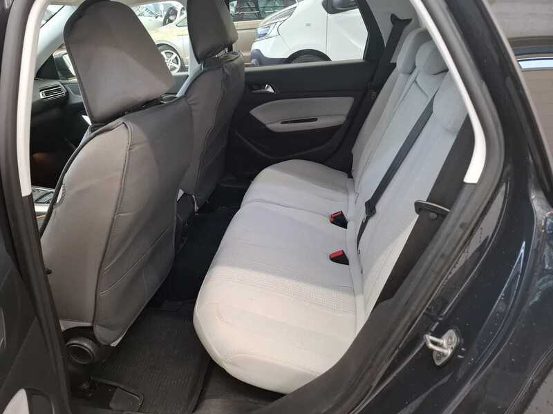 Peugeot 308 vaihtoauto