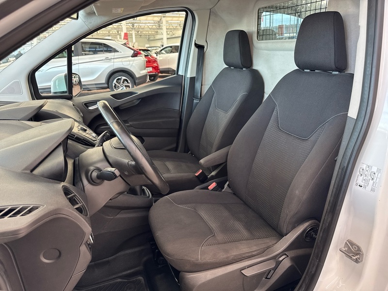 Ford Transit Courier vaihtoauto