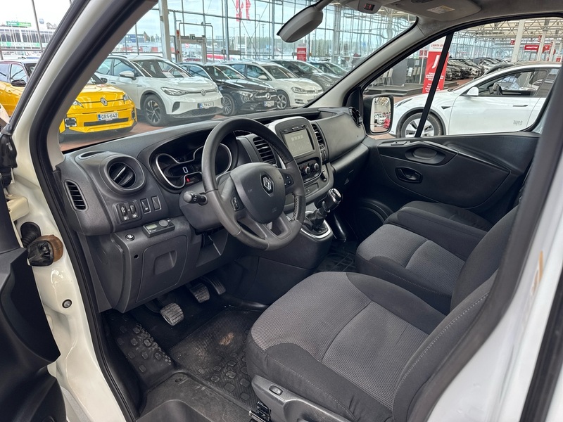 Renault Trafic vaihtoauto