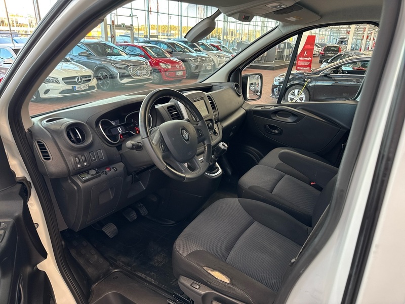 Renault Trafic vaihtoauto