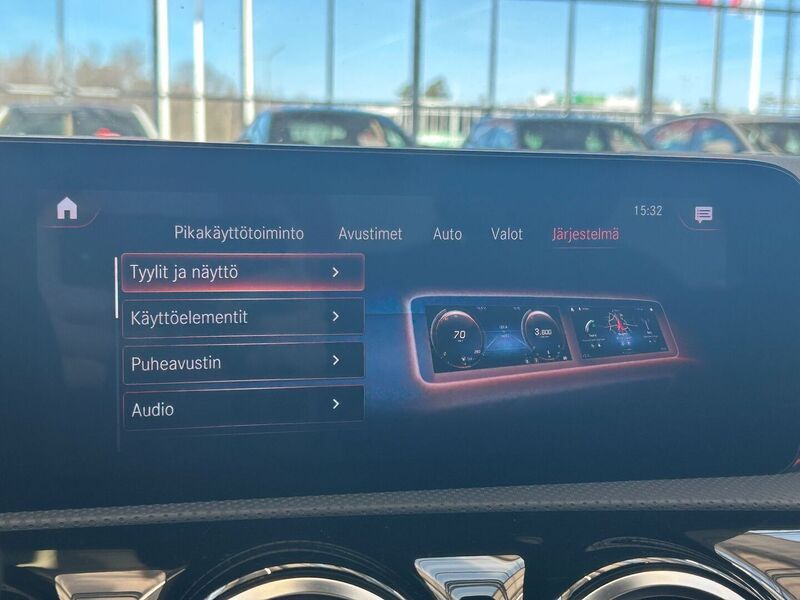 Mercedes-Benz A vaihtoauto