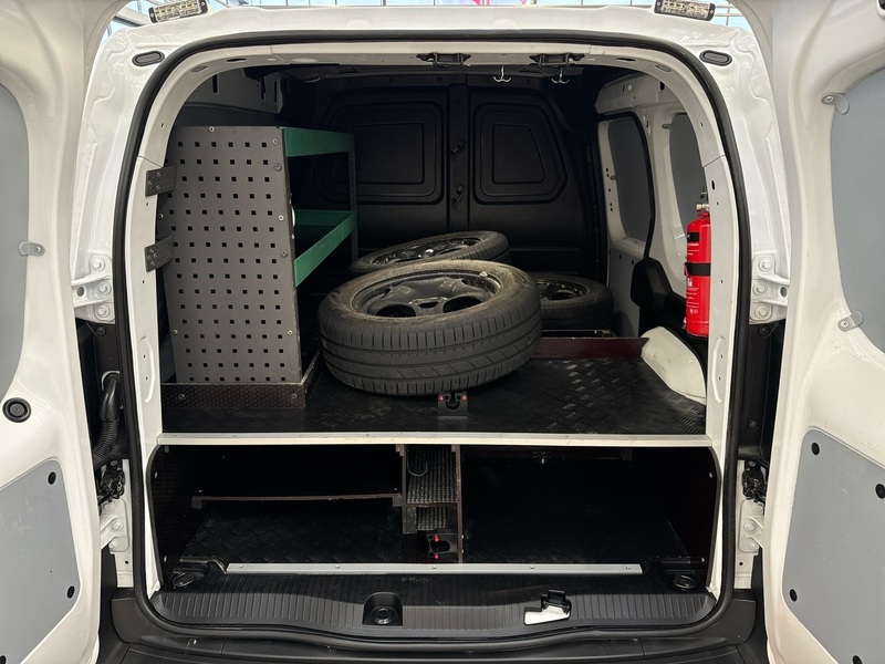 Mercedes-Benz Citan vaihtoauto