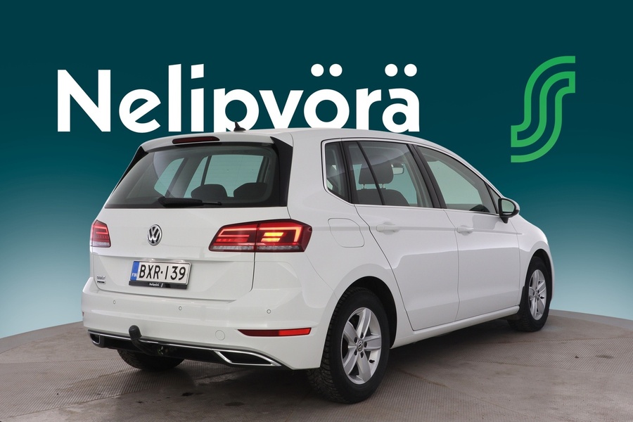 Volkswagen Golf Sportsvan vaihtoauto