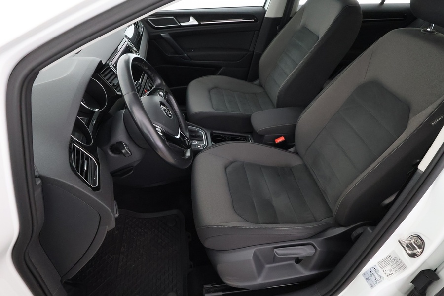 Volkswagen Golf Sportsvan vaihtoauto