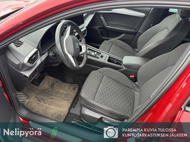 SEAT Leon Sportstourer vaihtoauto