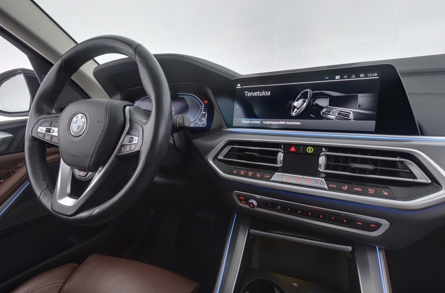 BMW X5 vaihtoauto