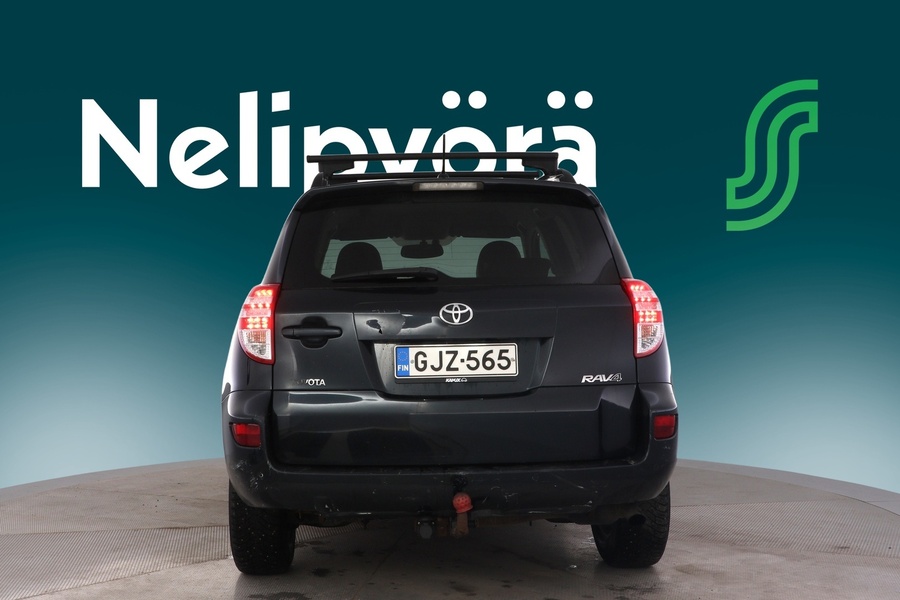 Toyota RAV4 vaihtoauto