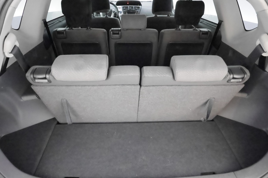 Toyota Prius+ vaihtoauto