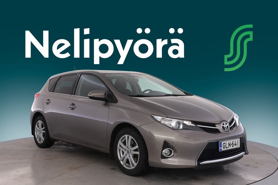 Toyota Auris vaihtoauto