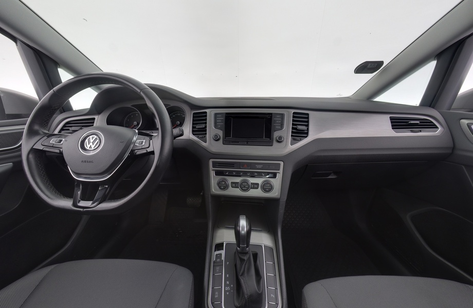 Volkswagen Golf Sportsvan vaihtoauto