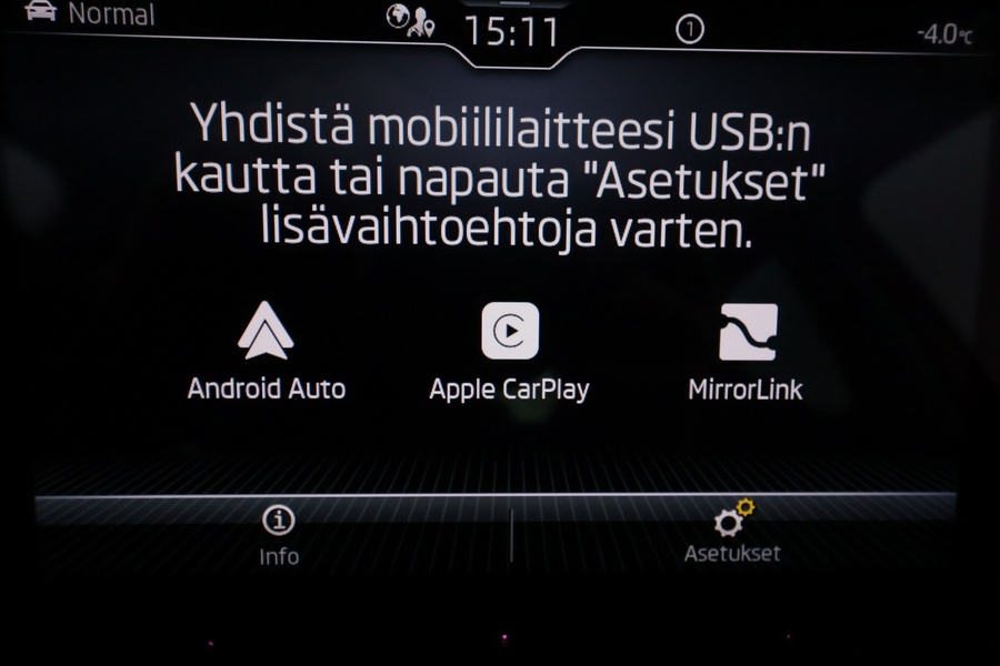 Skoda Karoq vaihtoauto