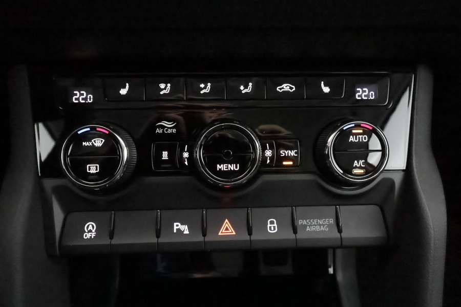 Skoda Karoq vaihtoauto