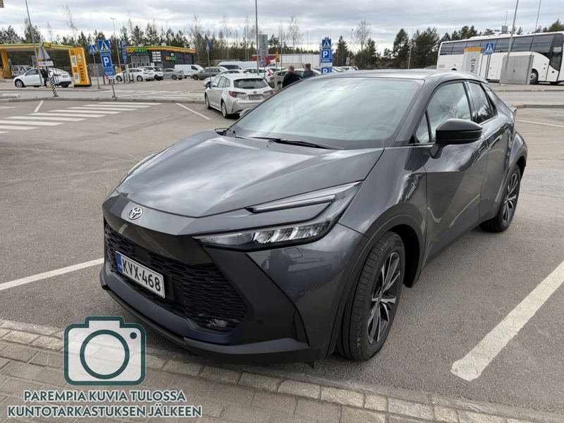 Toyota C-HR vaihtoauto