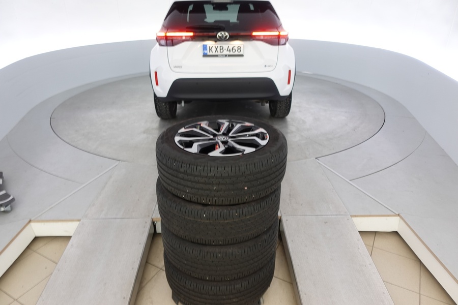 Toyota Yaris Cross vaihtoauto