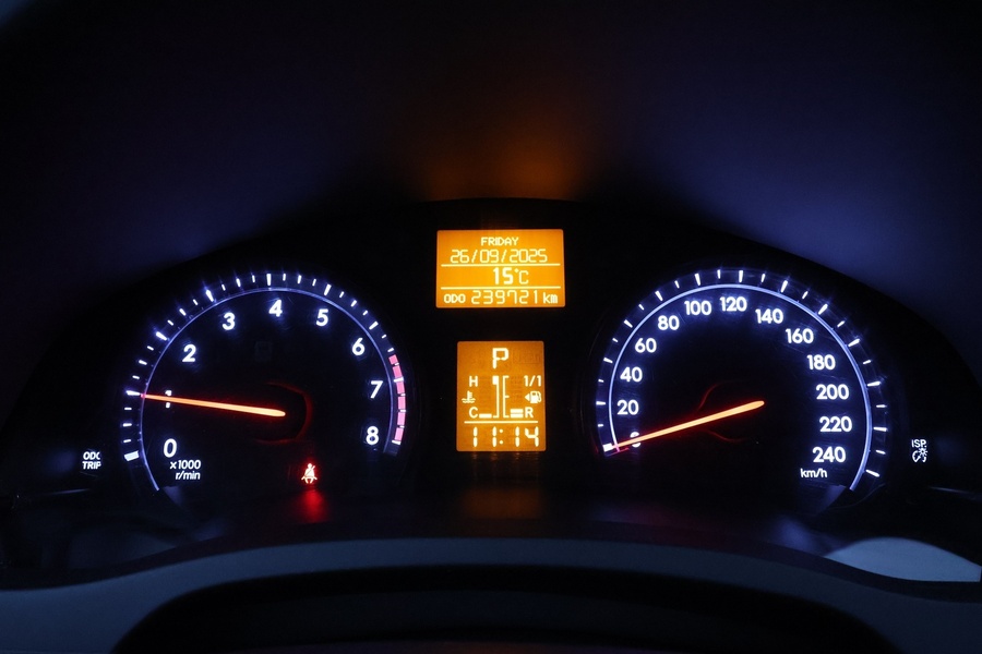 Toyota Avensis vaihtoauto