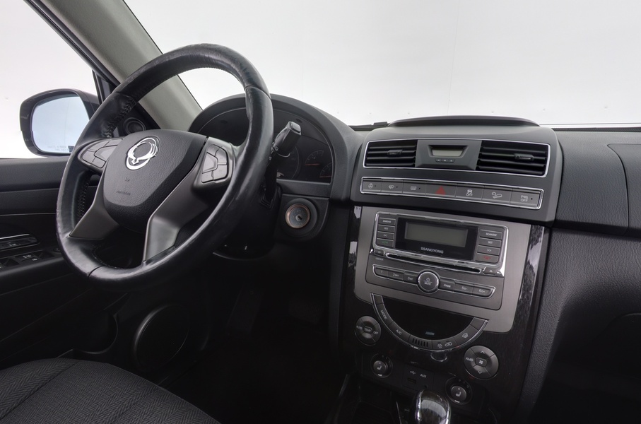 SsangYong Rexton vaihtoauto