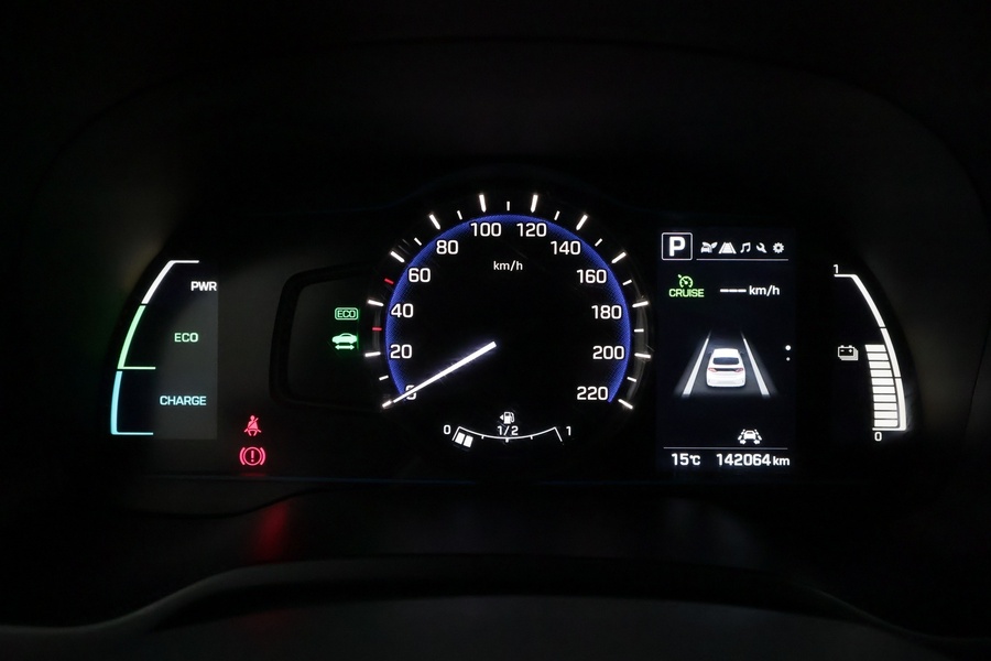 Hyundai IONIQ hybrid vaihtoauto