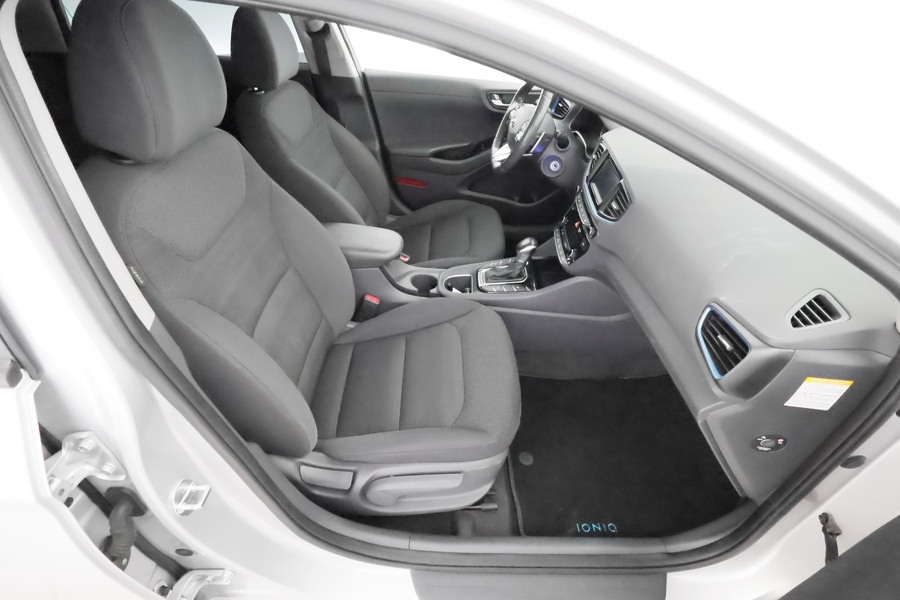 Hyundai IONIQ hybrid vaihtoauto