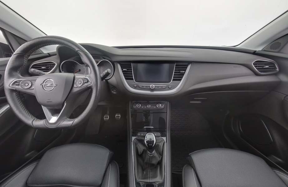 Opel Grandland X vaihtoauto