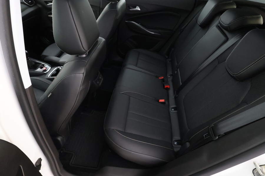 Opel Grandland X vaihtoauto