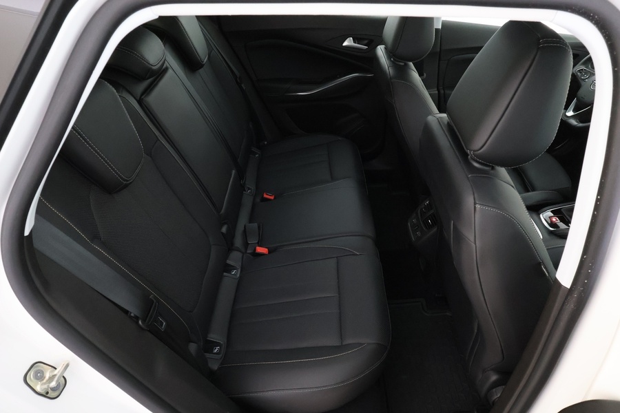 Opel Grandland X vaihtoauto