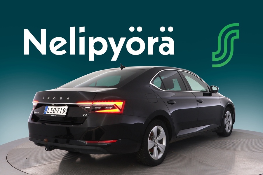 Skoda Superb vaihtoauto