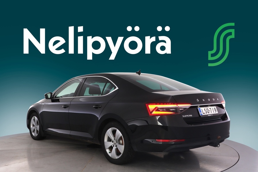 Skoda Superb vaihtoauto