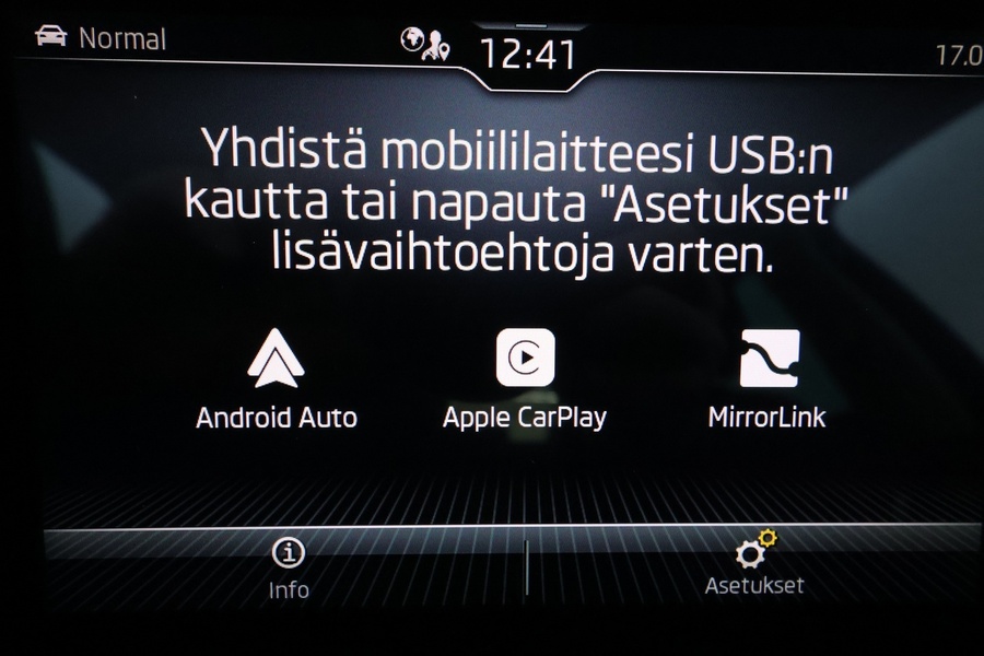 Skoda Superb vaihtoauto