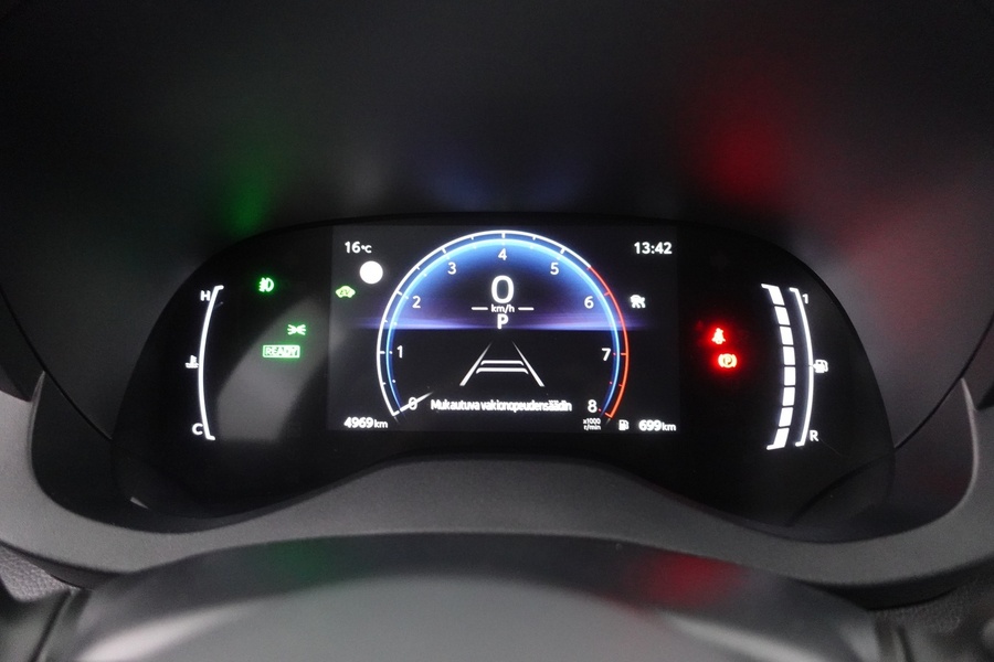 Toyota Yaris vaihtoauto