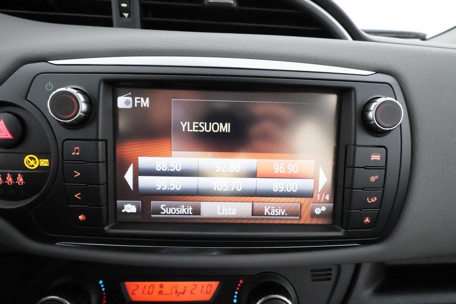 Toyota Yaris vaihtoauto