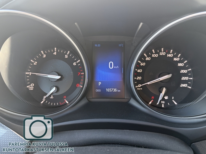 Toyota Avensis vaihtoauto