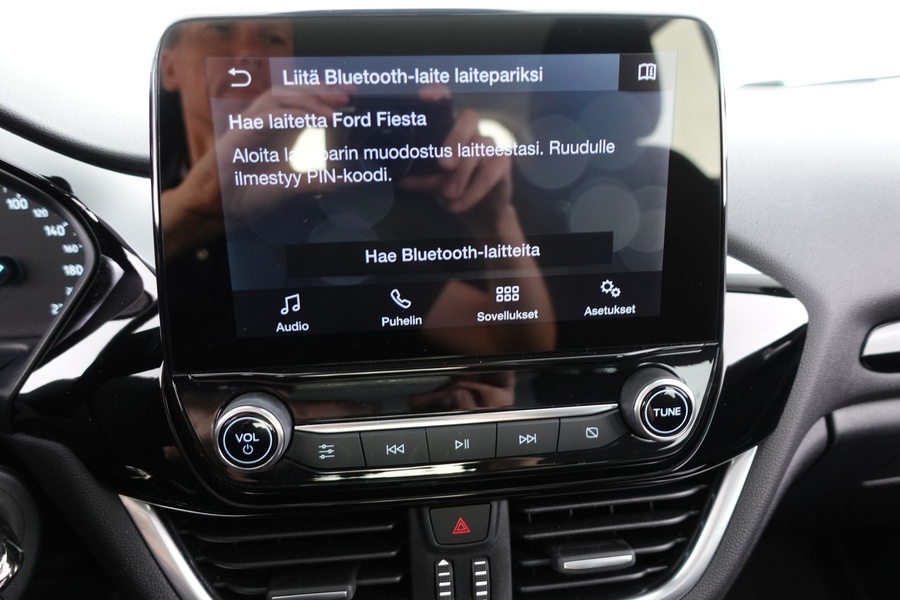 Ford Fiesta vaihtoauto