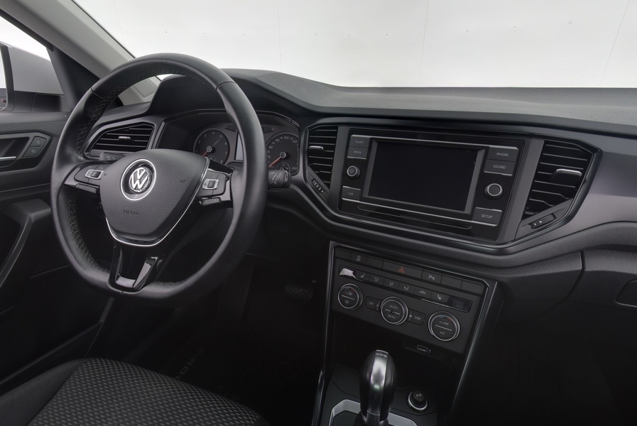 Volkswagen T-Roc vaihtoauto