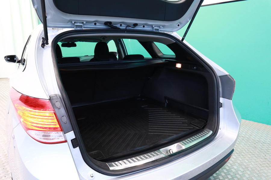 Hyundai i40 vaihtoauto