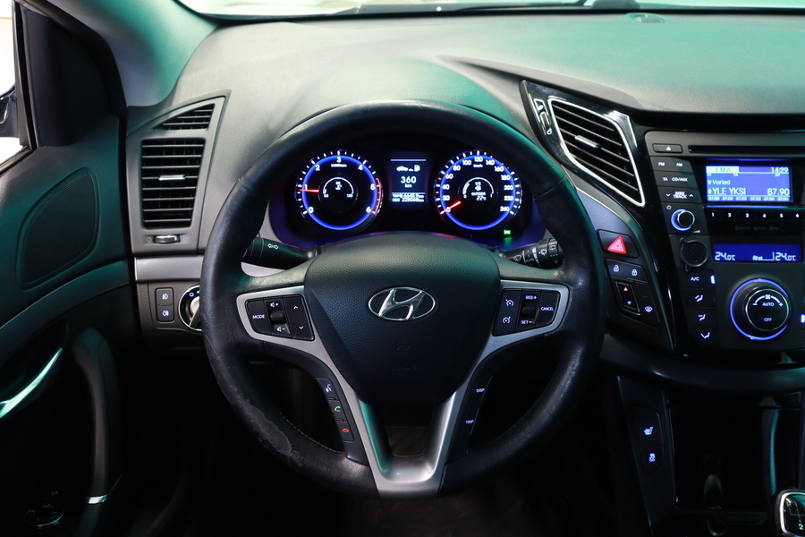 Hyundai i40 vaihtoauto