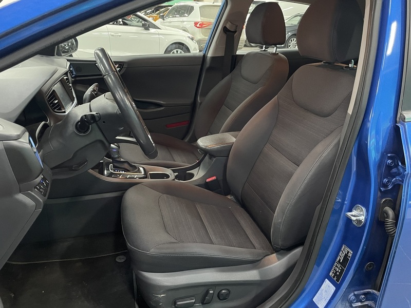 Hyundai IONIQ hybrid vaihtoauto