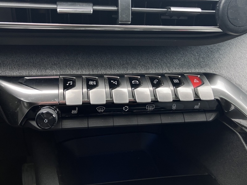 Peugeot 3008 vaihtoauto