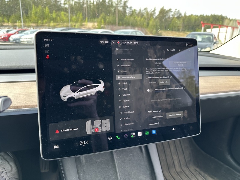 Tesla Model 3 vaihtoauto