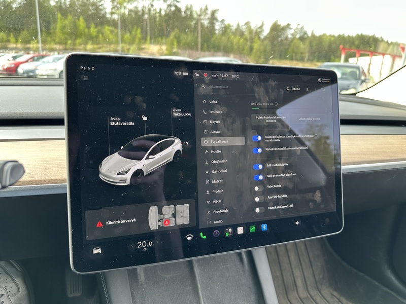 Tesla Model 3 vaihtoauto