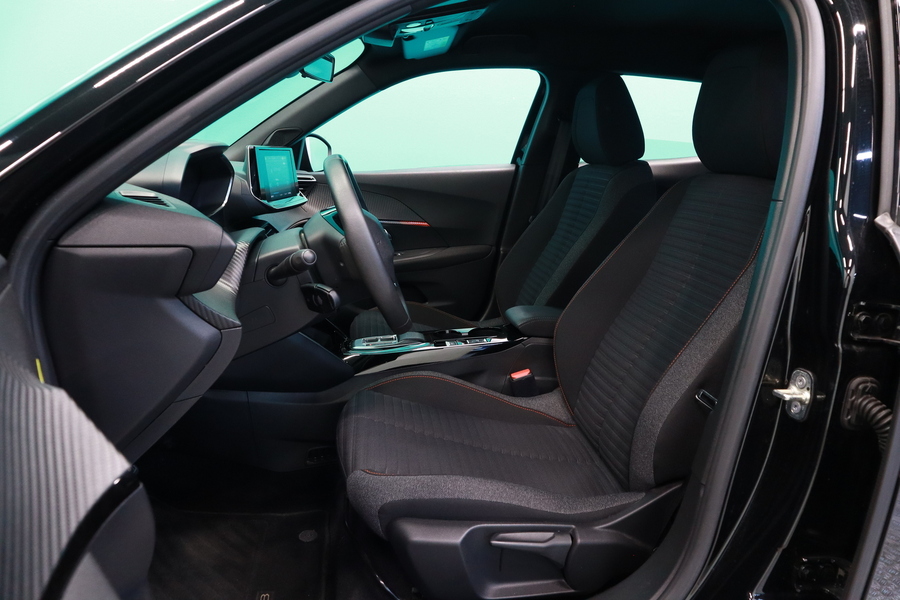 Peugeot e-2008 vaihtoauto