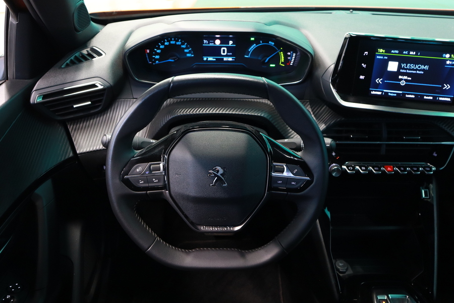 Peugeot e-2008 vaihtoauto