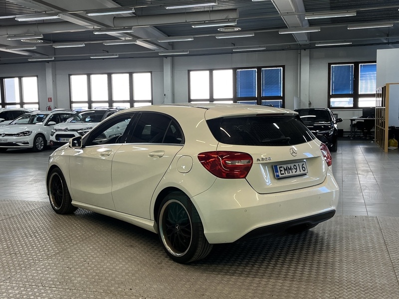 Mercedes-Benz A vaihtoauto