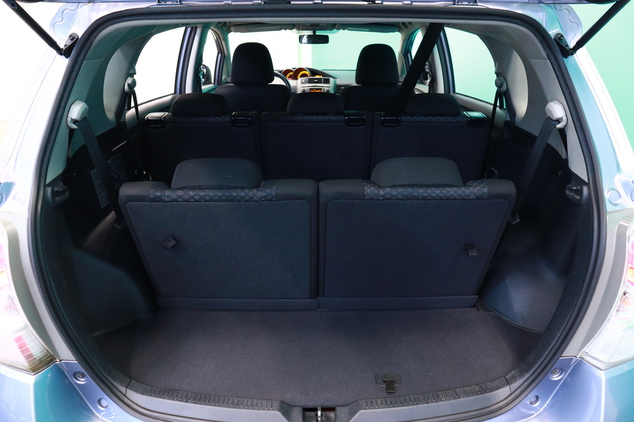 Toyota Verso vaihtoauto